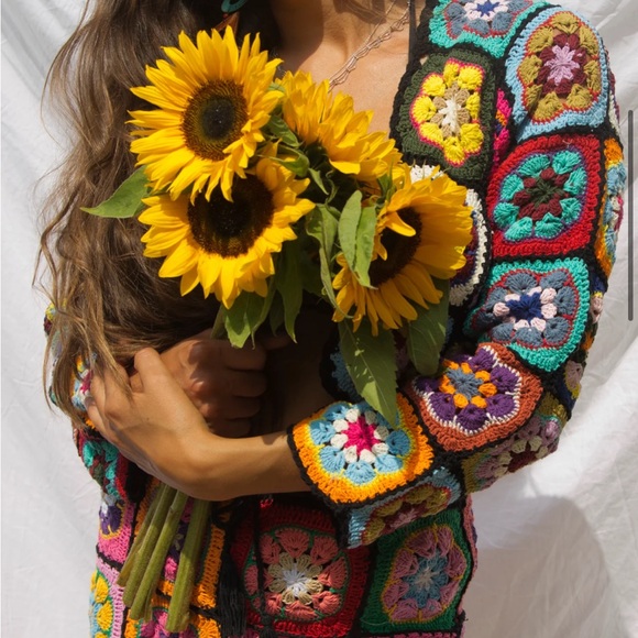 EUC Wild Orange Tree Crochet Granny Square Cardigan Sweater Boho - Picture 10 of 11